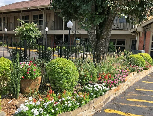 Charles Wesley Motor Lodge hotel detail image 4