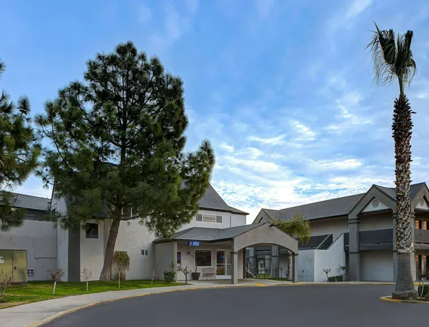 Motel 6 Buttonwillow, CA Central hotel detail image 2