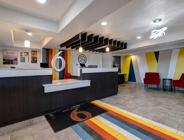 Motel 6 Buttonwillow, CA Central hotel detail image 3