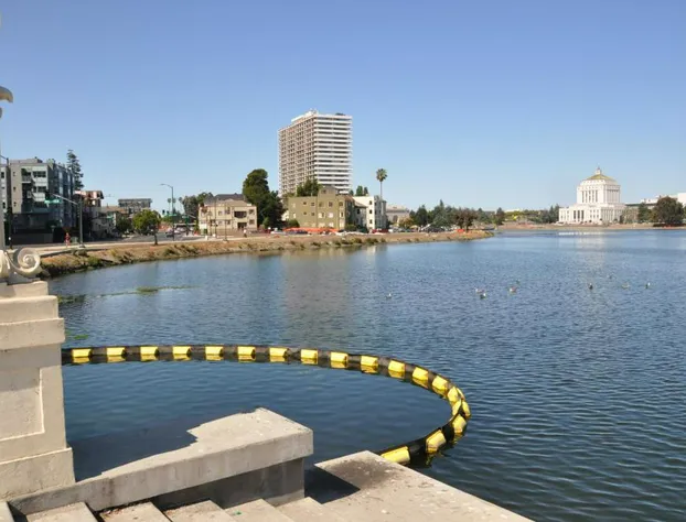 Econo Lodge hotel detail image 2