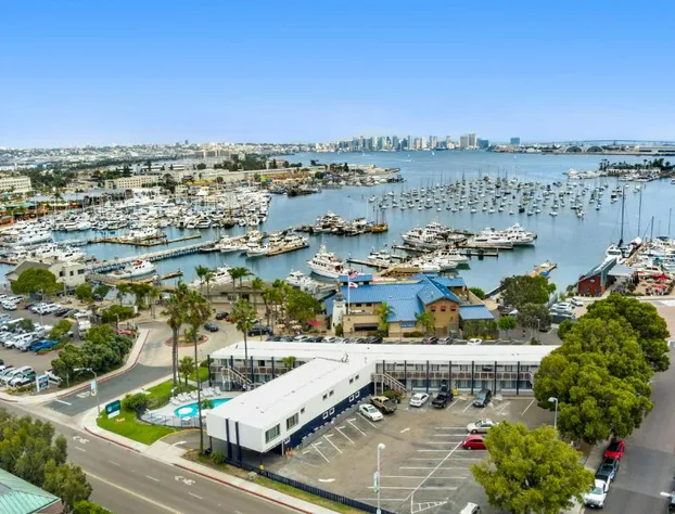 Sea Harbor Hotel hotel detail image 2