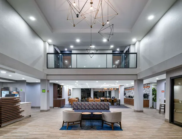 La Quinta Inn & Suites by Wyndham-Albany GA hotel detail image 4