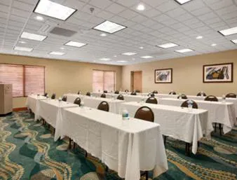 Wingate by Wyndham Raleigh South / Garner hotel detail image 2