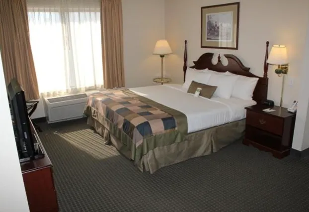 Wingate by Wyndham Indianapolis Airport-Rockville Rd. hotel detail image 4