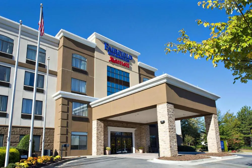 Fairfield Inn & Suites by Marriott Atlanta Buford/Mall of Georgia hotel hero