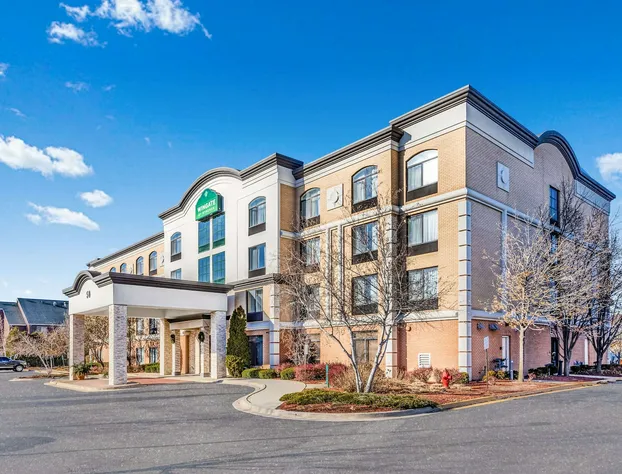 Wingate by Wyndham Chicago Schaumburg hotel detail image 2