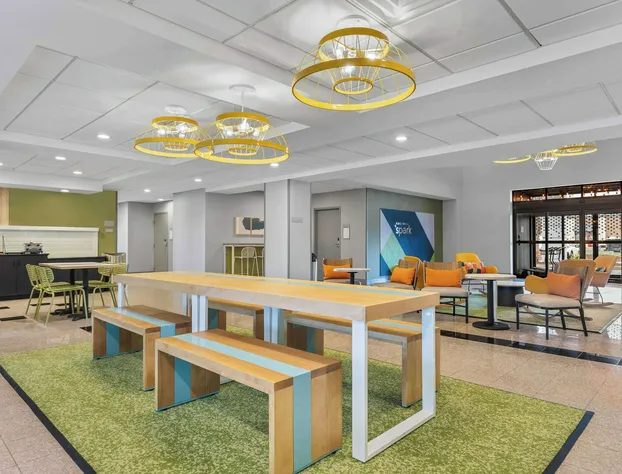 Spark by Hilton Winchester hotel detail image 3