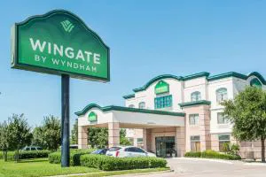 Wingate by Wyndham DFW / North Irving hotel hero