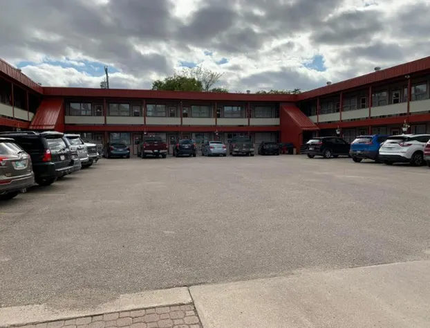 Dauphin Inn Express hotel detail image 4