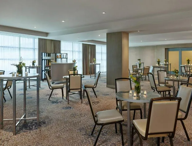 The Westin Detroit Metropolitan Airport hotel detail image 4