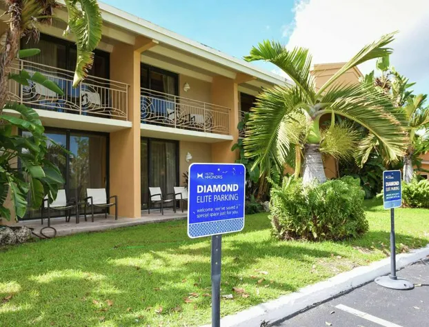 Hampton Inn Key Largo Manatee Bay hotel detail image 2