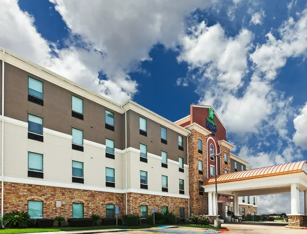 Holiday Inn Express Hotel & Suites PORT ARTHUR by IHG hotel detail image 1