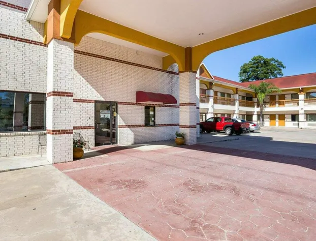 Rodeway Inn & Suites Humble, TX hotel detail image 3