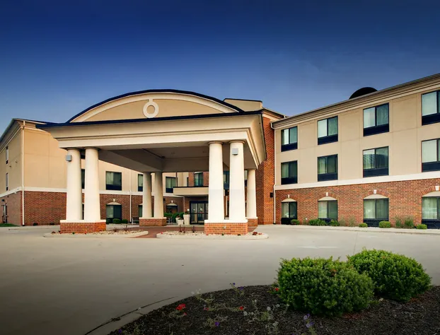 Holiday Inn Express Hotel & Suites Peru - Lasalle Area by IHG hotel detail image 2