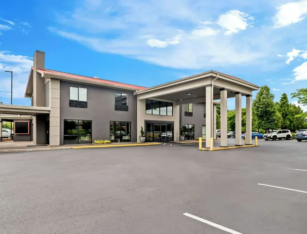 Red Lion Hotel Portland Airport hotel detail image 2