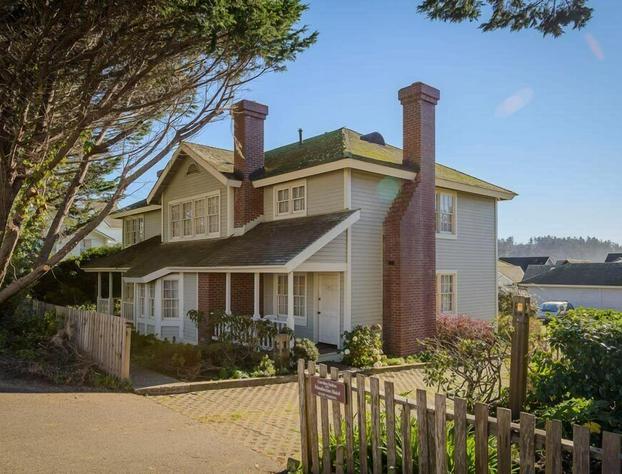 Mendocino Hotel & Garden hotel detail image 3