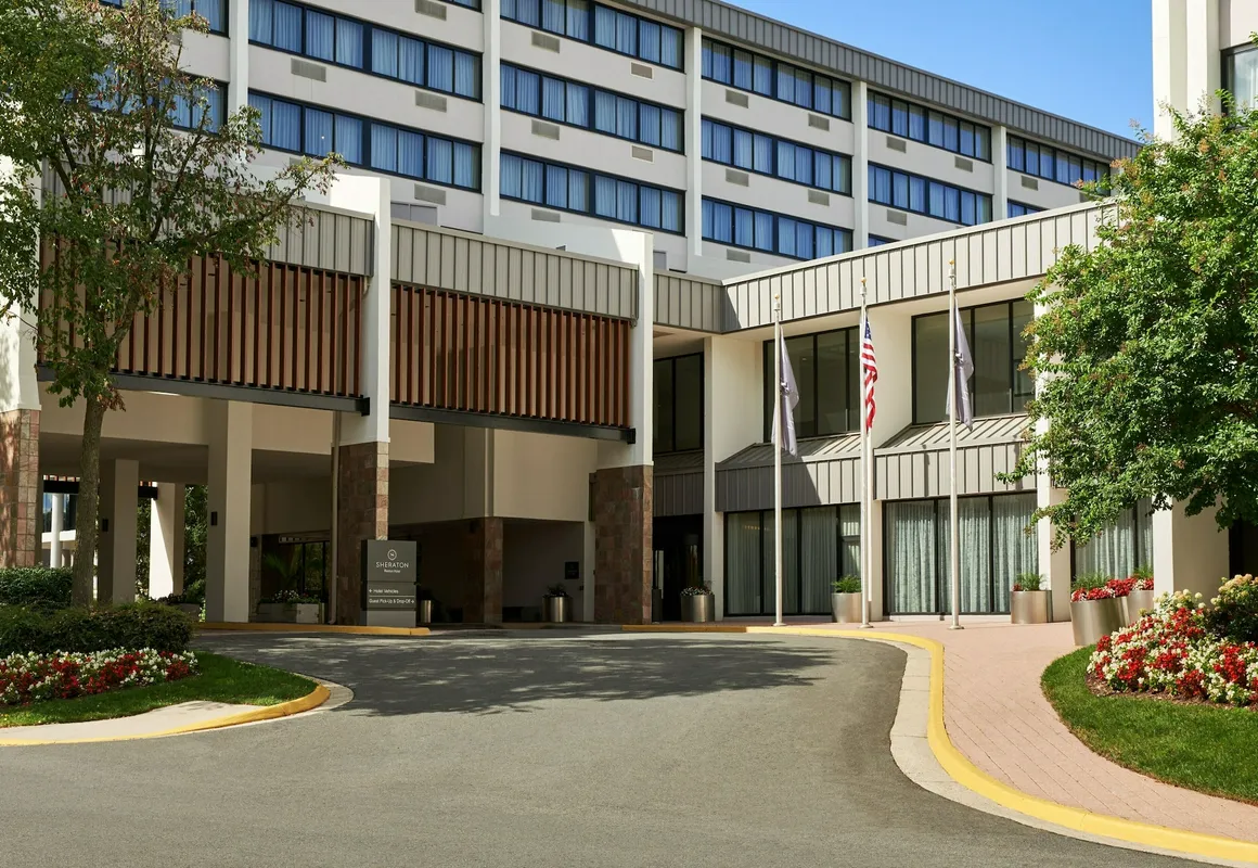 Sheraton Reston Hotel hotel hero