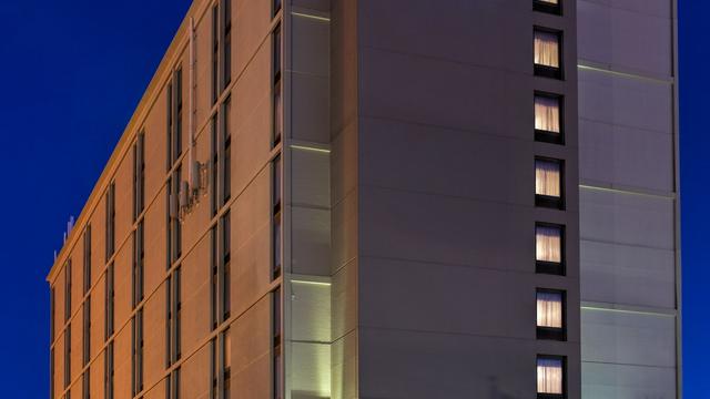 Crowne Plaza Newark Airport, an IHG Hotel hotel detail image 1