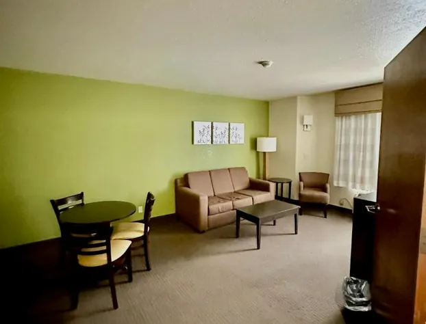 Sleep Inn & Suites Tulsa Central I-44 hotel detail image 4