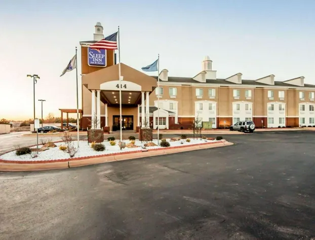 Sleep Inn & Suites Guthrie - Edmond North hotel detail image 2