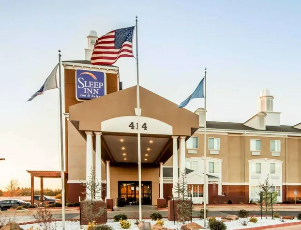 Sleep Inn & Suites Guthrie - Edmond North hotel detail image 3