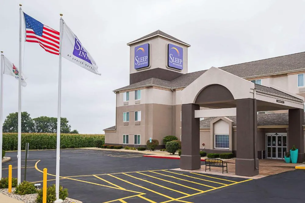 Sleep Inn And Suites Danville hotel hero