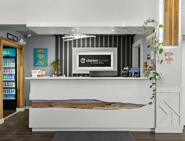 Clarion Pointe Lakeland I-4 hotel detail image 4