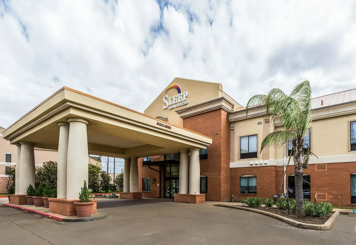 Sleep Inn & Suites Stafford - Sugarland hotel hero