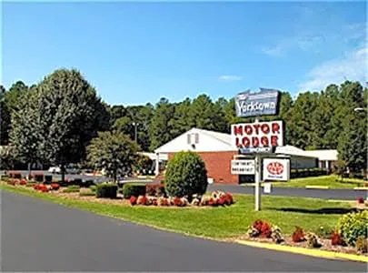 Yorktown Motor Lodge hotel hero