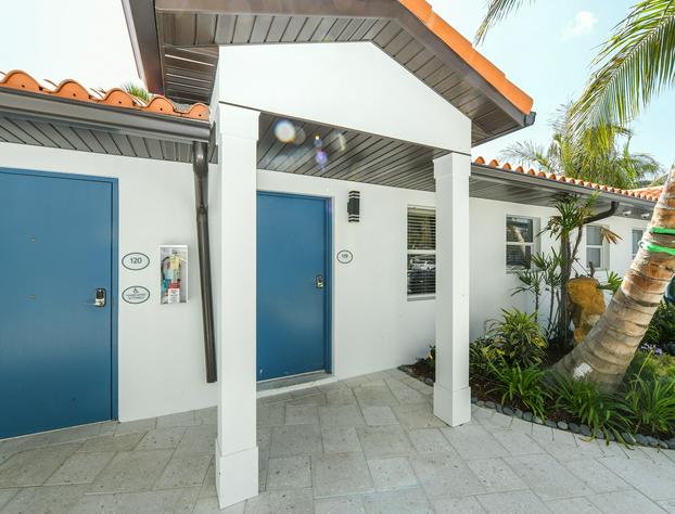 Siesta Key Beach Resort and Suites hotel detail image 1
