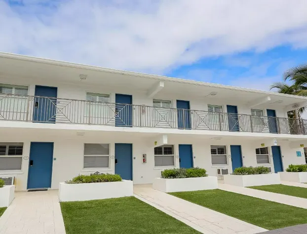 Siesta Key Beach Resort and Suites hotel detail image 1