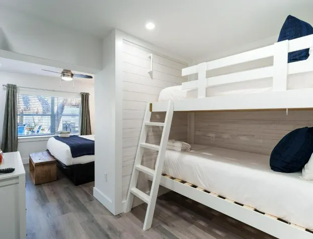 Siesta Key Beach Resort and Suites hotel detail image 2