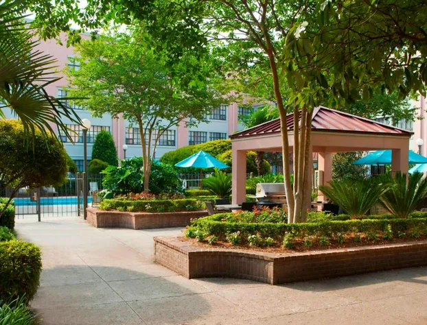 Sonesta ES Suites New Orleans Convention Center hotel detail image 1