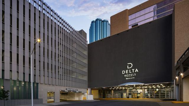 Delta Hotels by Marriott Edmonton Centre Suites hotel detail image 2