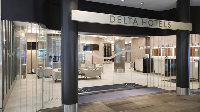 Delta Hotels by Marriott Edmonton Centre Suites hotel detail image 3