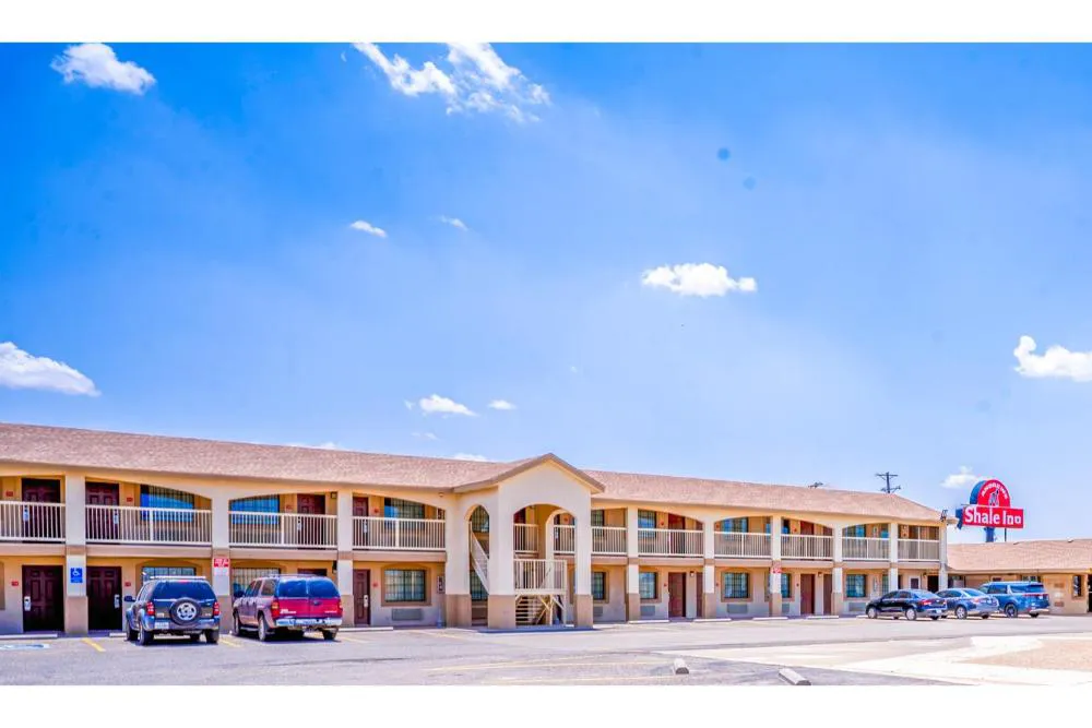 Shale inn Andrews hotel hero