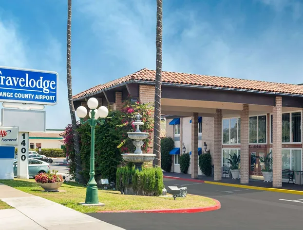 Travelodge by Wyndham Orange County Airport/ Costa Mesa hotel detail image 1