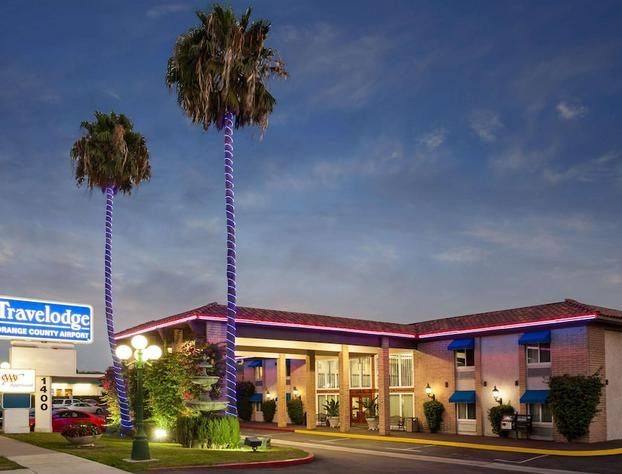 Travelodge by Wyndham Orange County Airport/ Costa Mesa hotel detail image 1