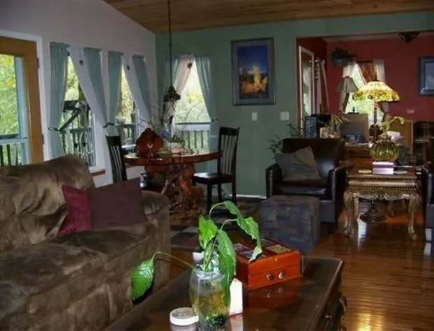 Daybreak Haven Bed & Breakfast hotel detail image 3