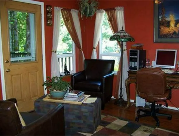 Daybreak Haven Bed & Breakfast hotel detail image 4