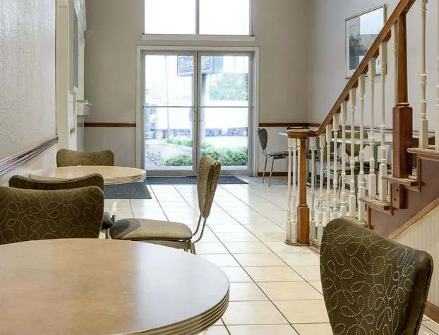 Travelodge by Wyndham Pelham Birmingham hotel detail image 1