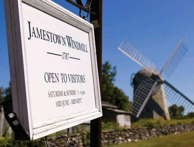 Club Wyndham Bay Voyage Inn hotel detail image 3