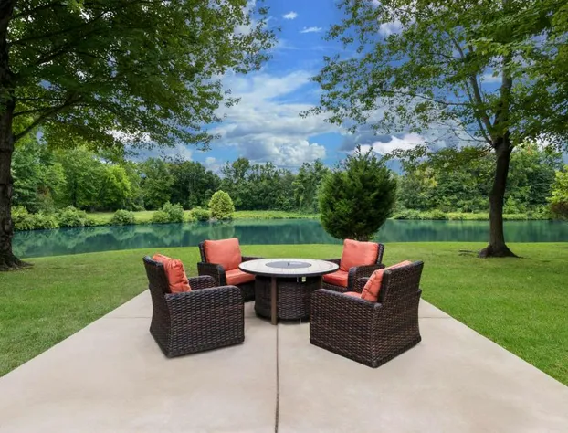 Sonesta Simply Suites Hampton hotel detail image 3