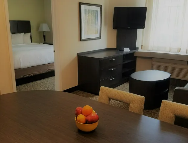 Candlewood Suites East Syracuse - Carrier Circle by IHG hotel detail image 4