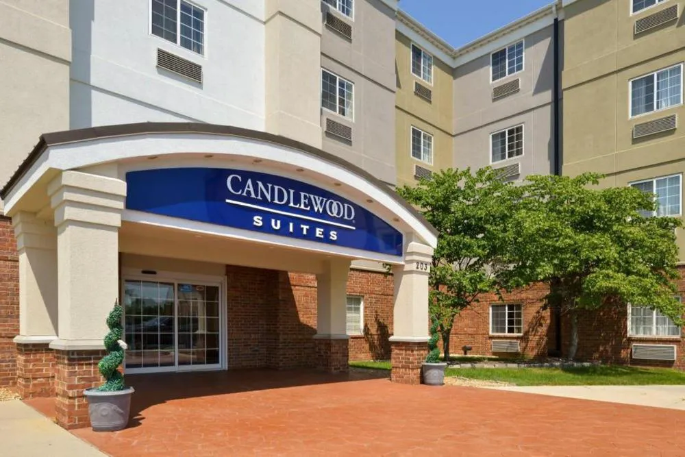 Candlewood Suites Bloomington-Normal By IHG hotel hero