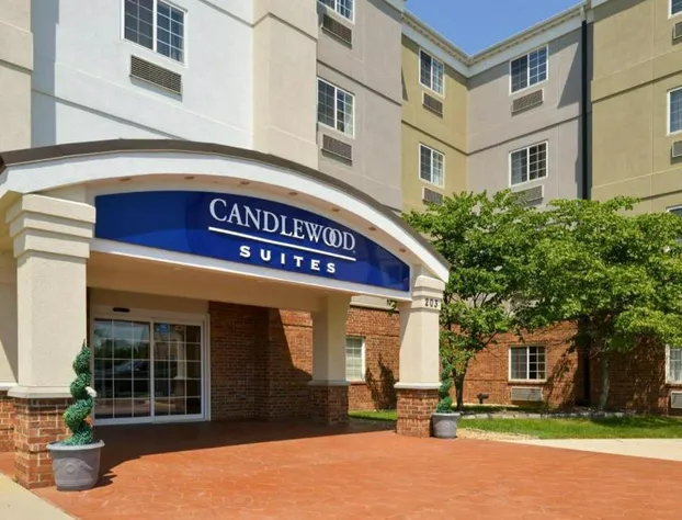 Candlewood Suites Bloomington-Normal By IHG hotel detail image 3