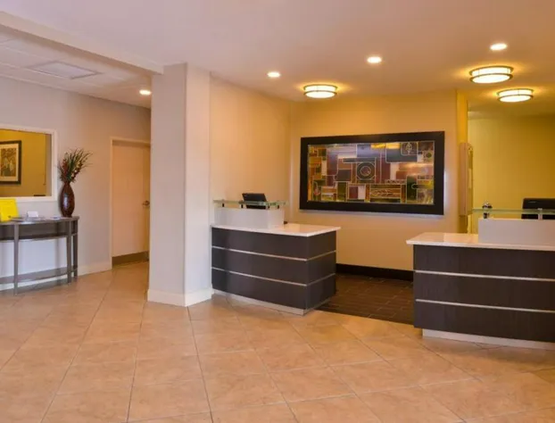 Candlewood Suites Bloomington-Normal By IHG hotel detail image 4