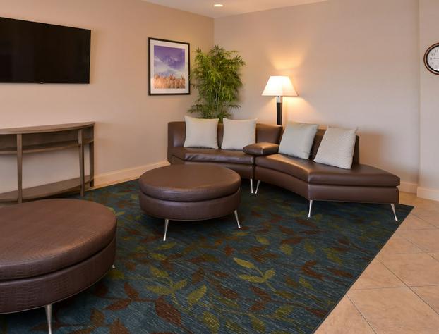 Candlewood Suites Bloomington-Normal By IHG hotel detail image 2