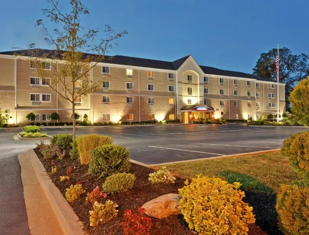 Candlewood Suites Bowling Green by IHG hotel detail image 1