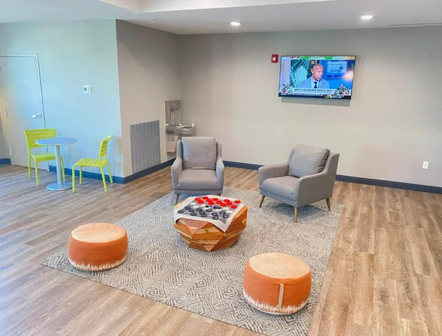 Candlewood Suites Bowling Green by IHG hotel detail image 3